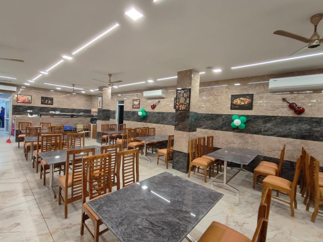 Grand Sangeetham Inn Tiruchchendur Exterior photo
